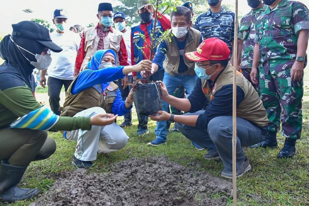 ayok-lestarikan-alam-kita